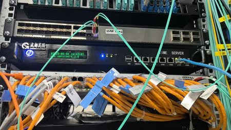 NTP服务器上架图